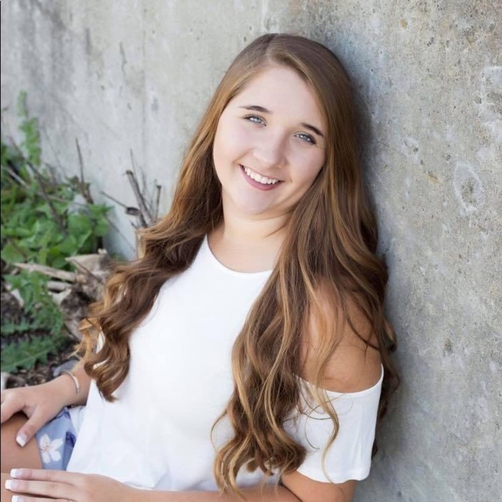 Meet your Posher, Jillian